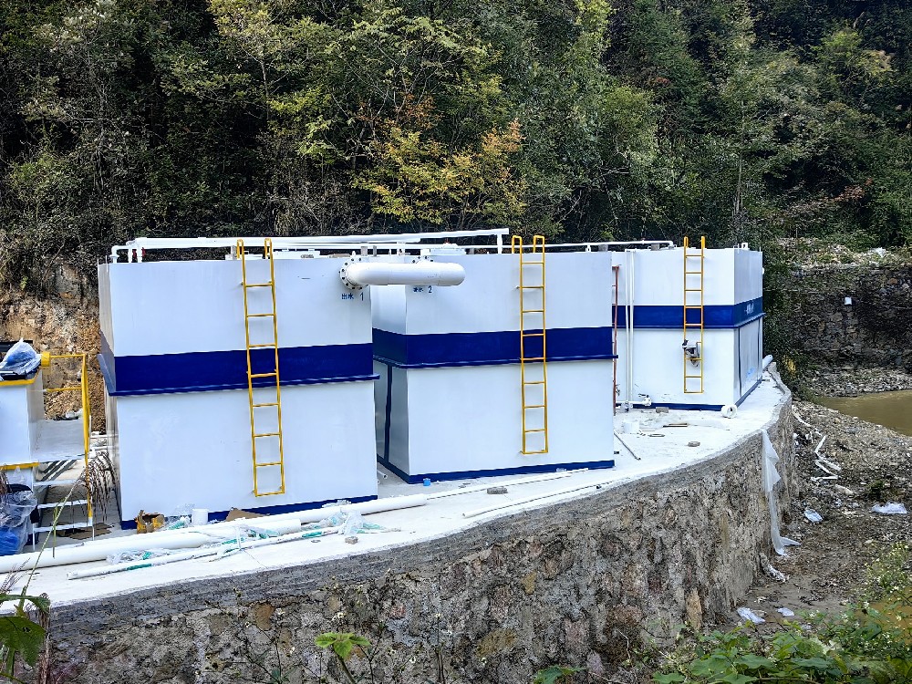 2024年11月6日贵州黔东南苗族侗族自治州雷山县君梦洗涤厂200方干洗 洗涤污水